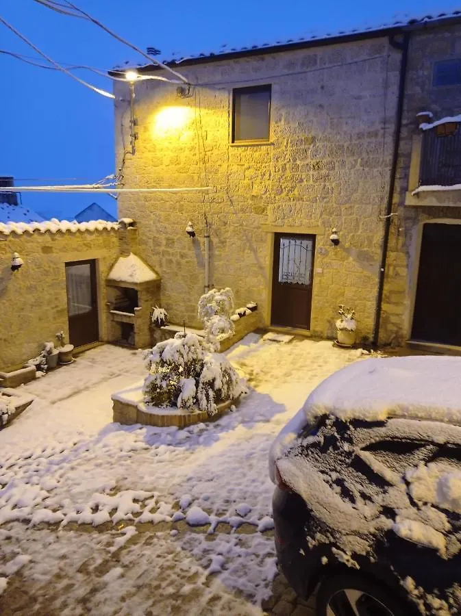 Casa Vacanze Borgo Gulini Da Anna Petralia Soprana 0*,  Italy